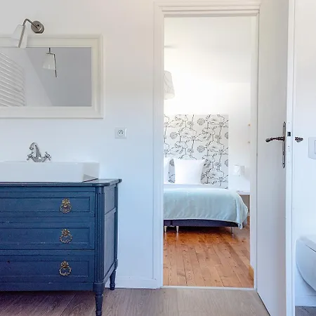 D'un Jour A L'autre Bed & Breakfast