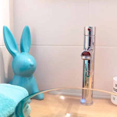 Couette-café D'un Jour à L'autre 3*